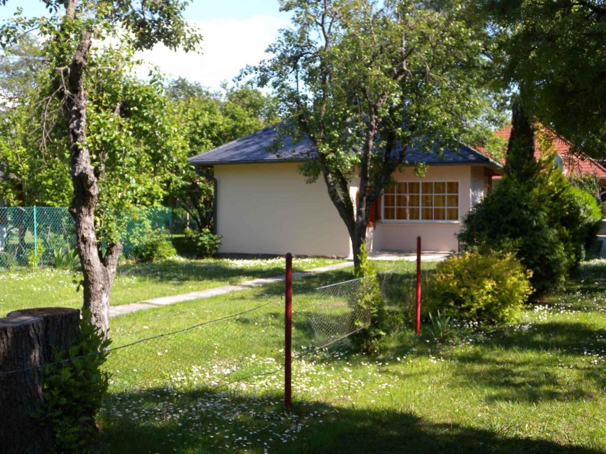Holiday Home In Balatonfenyves 18357 エクステリア 写真